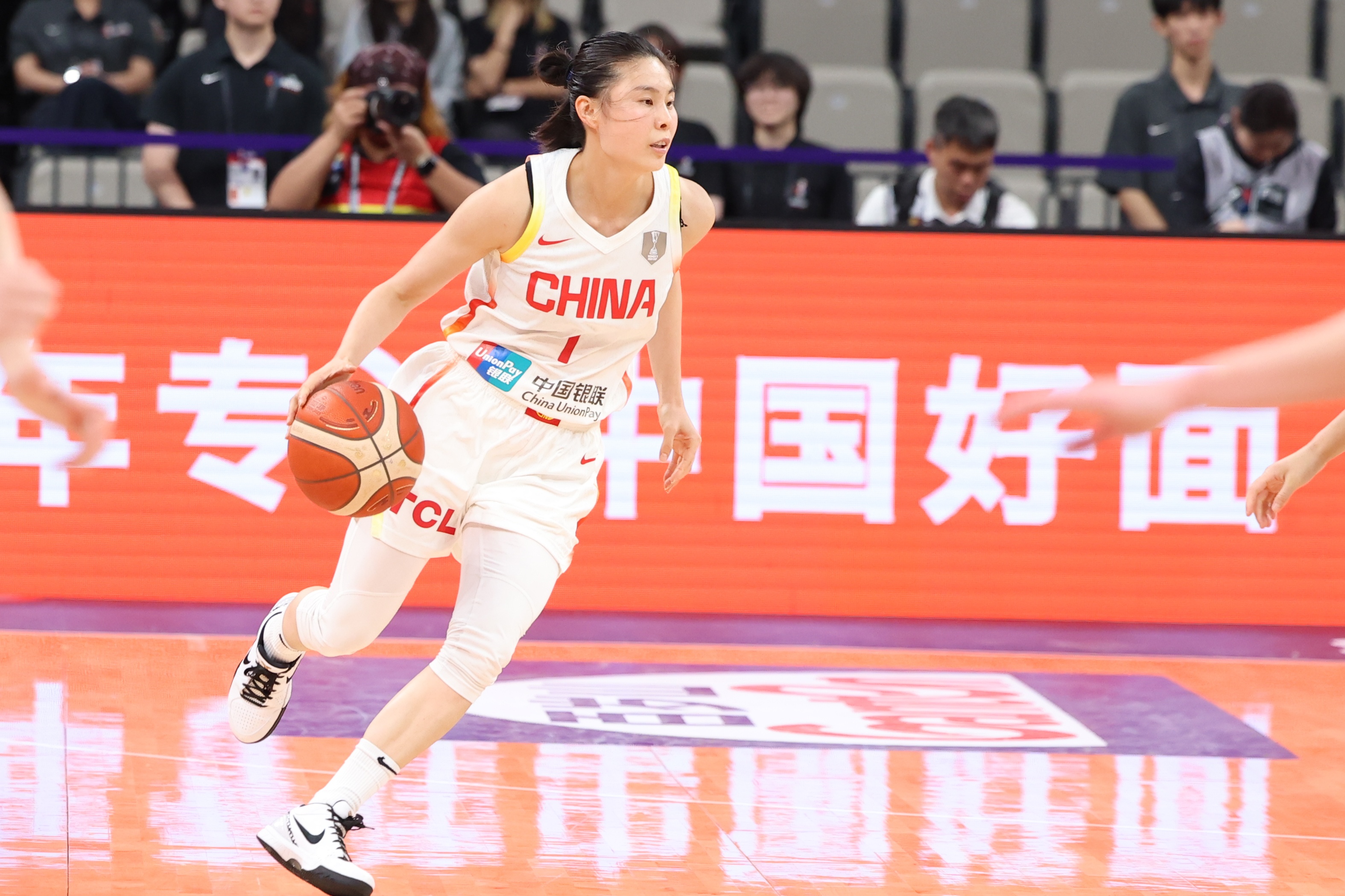 中澳女篮热身赛三分对比：中国女篮20投6中 澳大利亚女篮20投2中